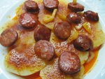 PATATAS CON CHORIZO