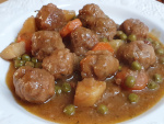 ALBONDIGAS A LA JARDINERA